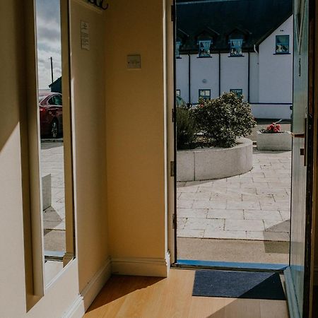 The Wooden House Hotel Kilmore Quay Eksteriør billede