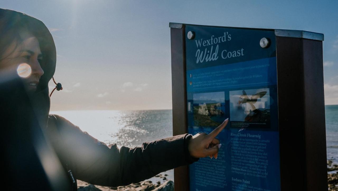 The Wooden House Hotel Kilmore Quay Eksteriør billede