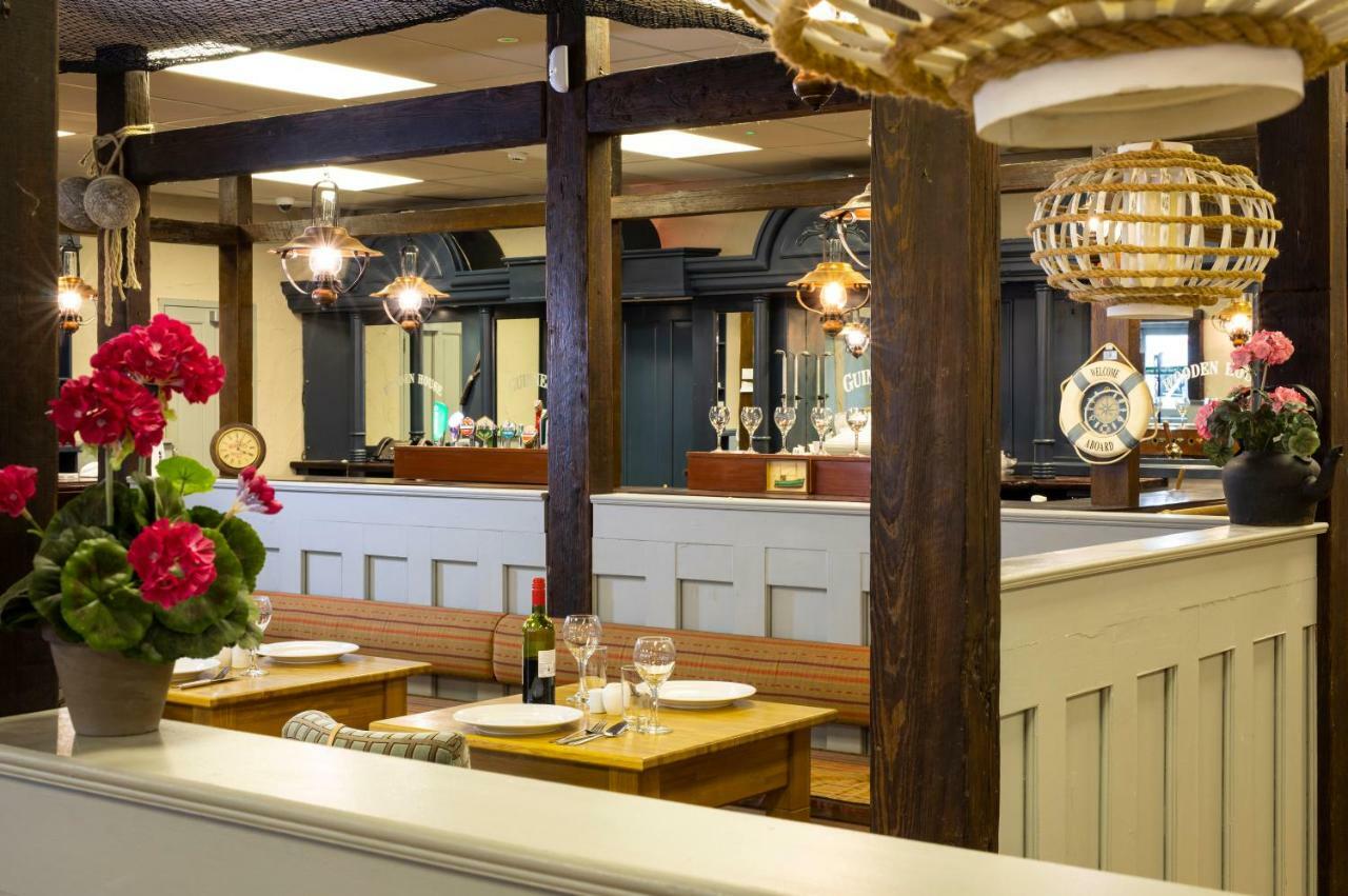 The Wooden House Hotel Kilmore Quay Eksteriør billede